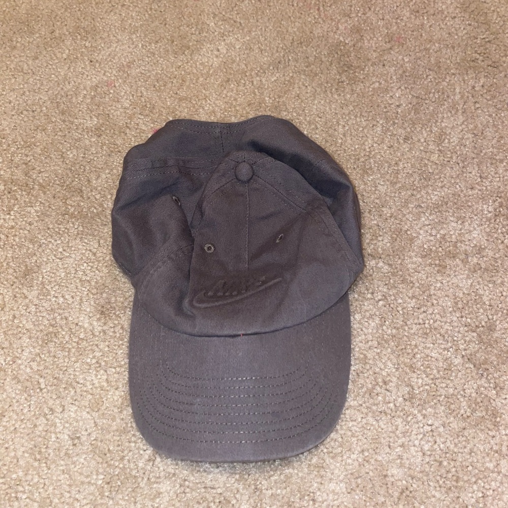 used nike hat